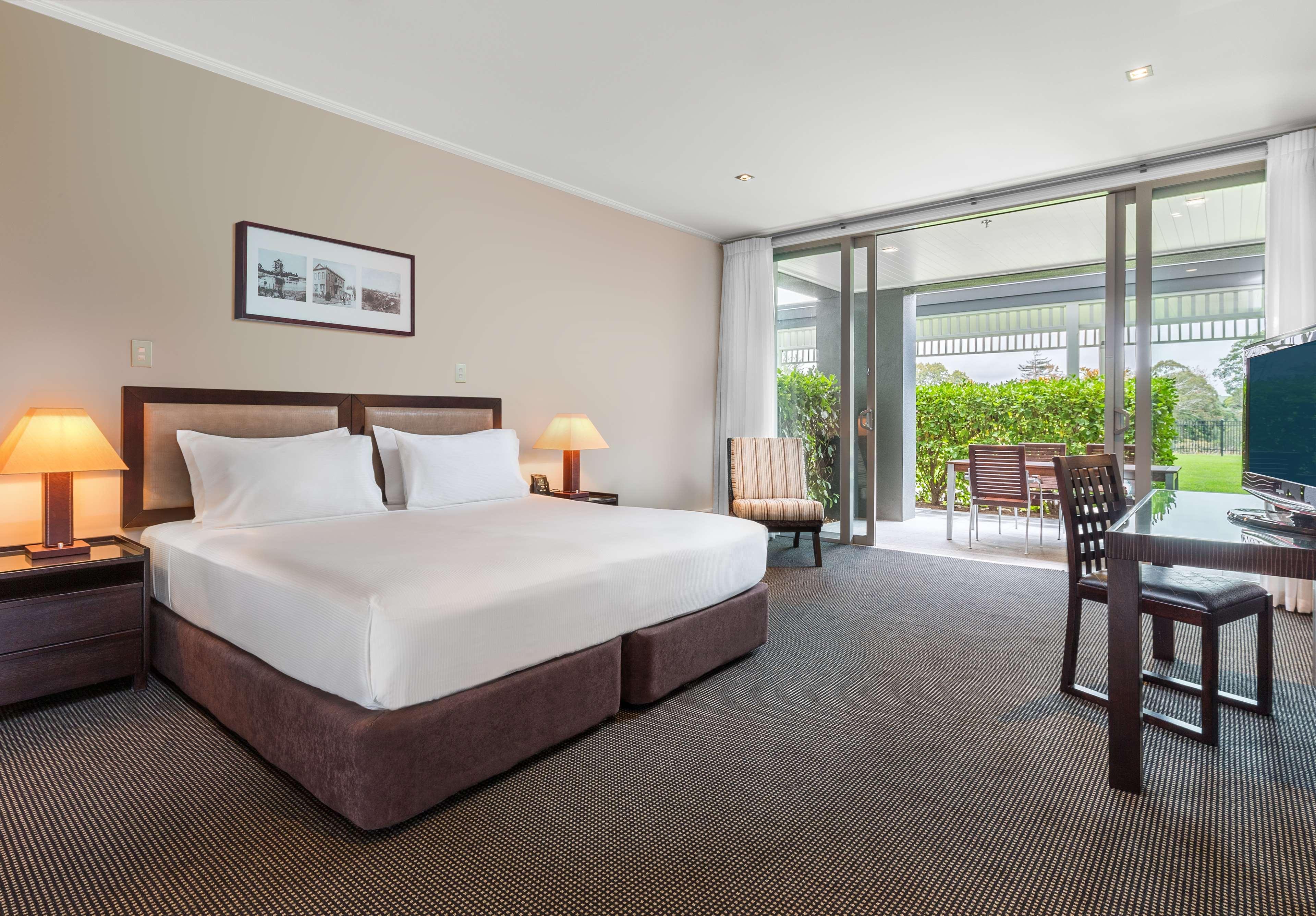 Hilton Lake Taupo Bagian luar foto