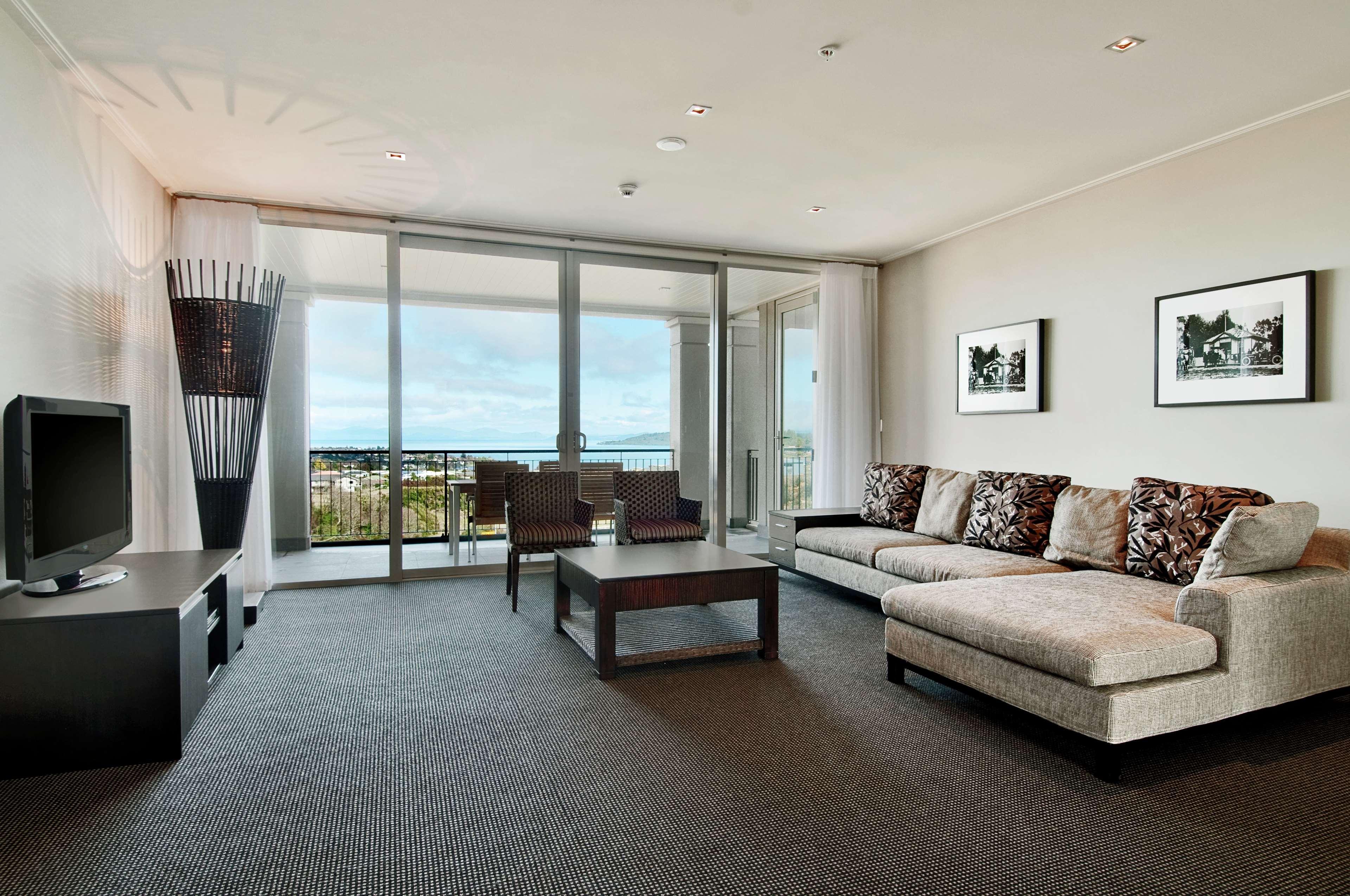 Hilton Lake Taupo Bagian luar foto