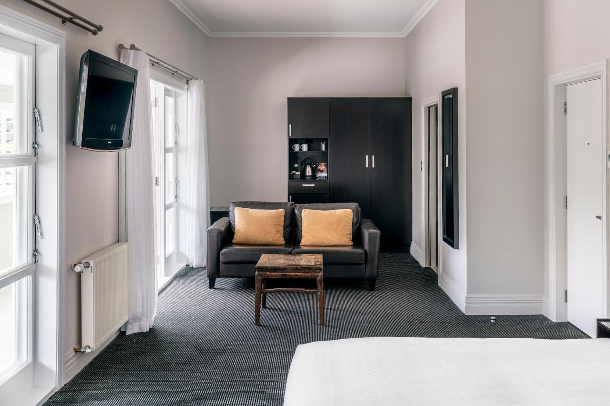 Hilton Lake Taupo Bagian luar foto